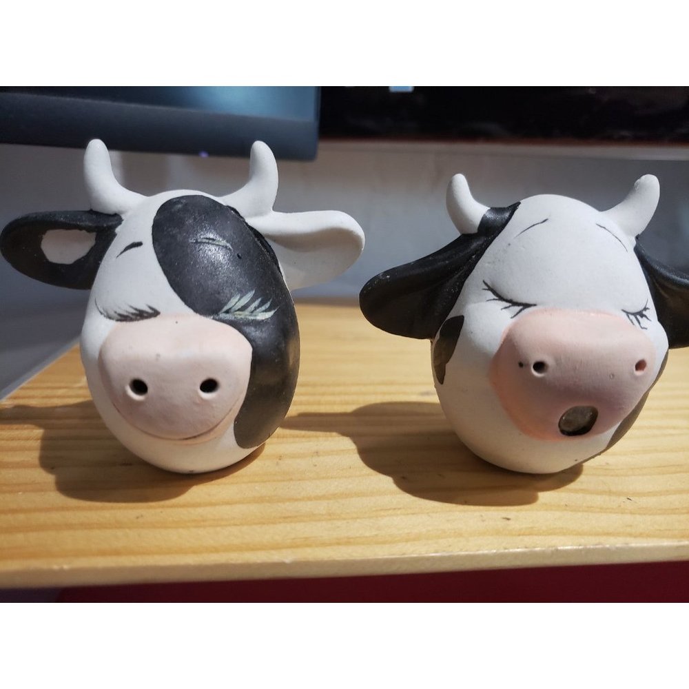 cow salt and pepper